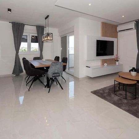 Penthouse Paola- Modern And Luxury Apartment In Zadar Exteriör bild