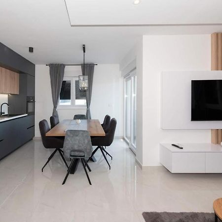 Penthouse Paola- Modern And Luxury Apartment In Zadar Exteriör bild