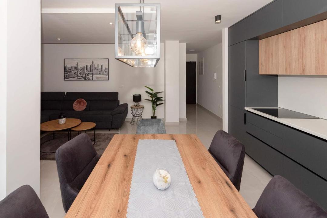 Penthouse Paola- Modern And Luxury Apartment In Zadar Exteriör bild
